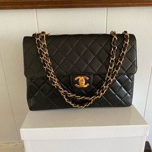 Vintage Chanel Jumbo Lambskin Flap 24GHW